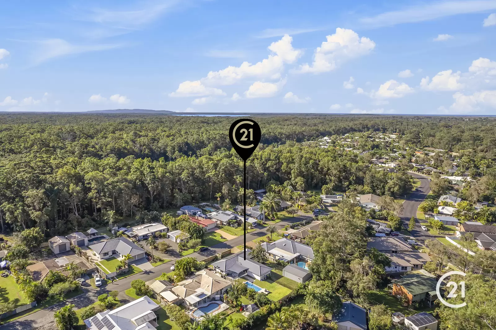 Photo #13: 7 Harlow Crescent, Tewantin - Sold by Ray White Noosa