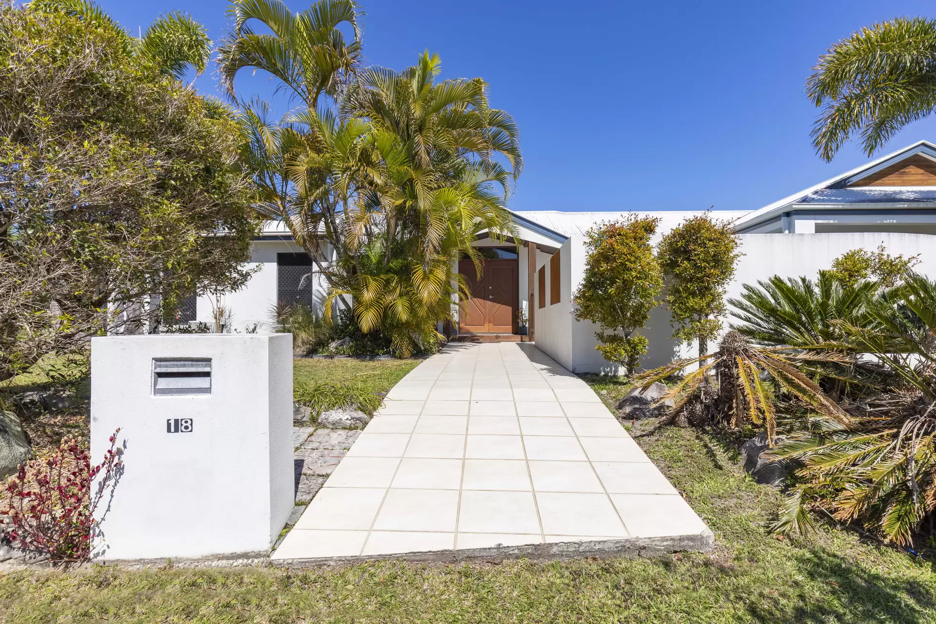 Photo #10: 18 Crestview Drive, Peregian Springs - Sold by Ray White Noosa