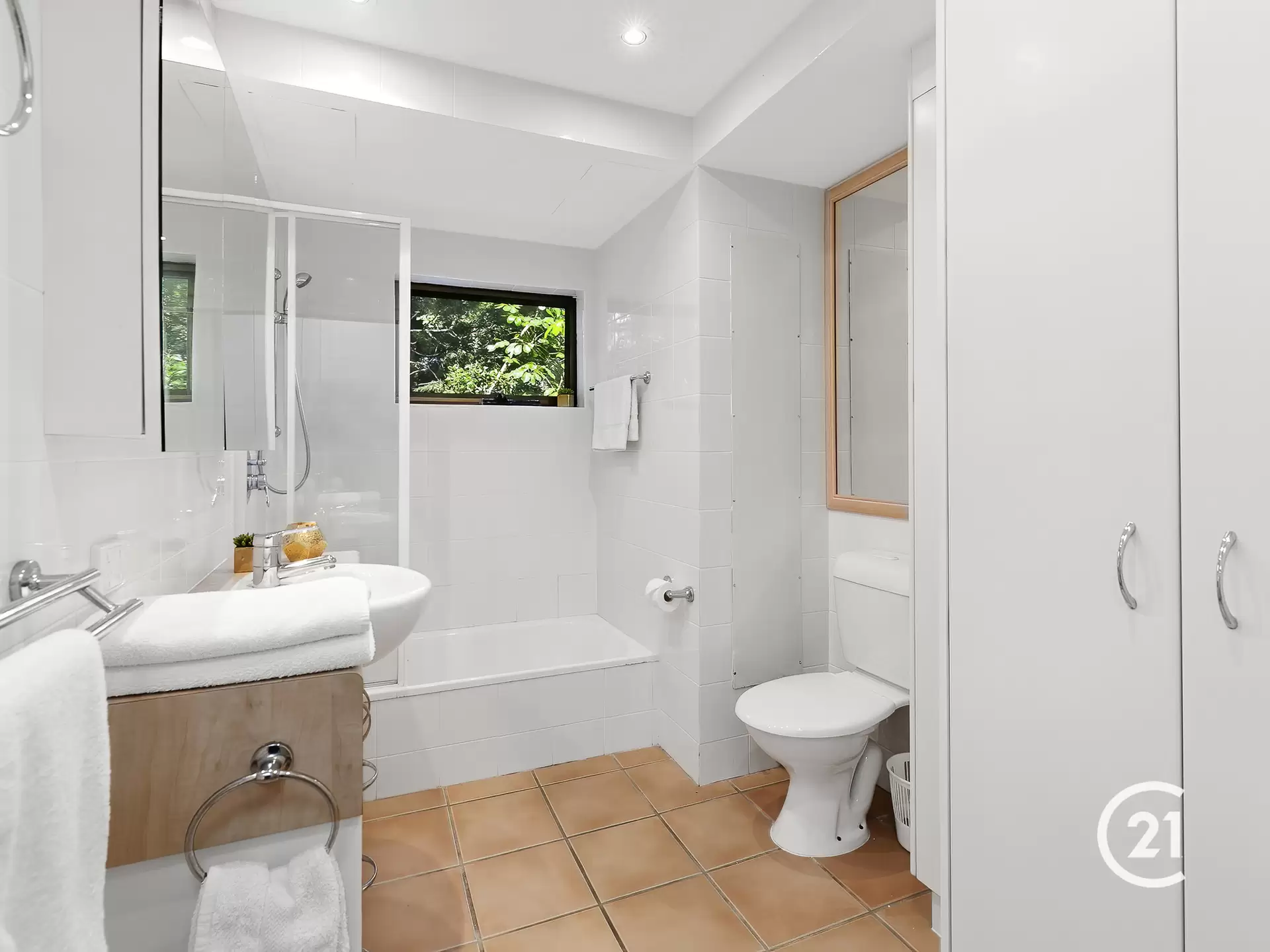 Photo #2: 3/28 Viewland Drive, Noosa Heads - Sold by Ray White Noosa