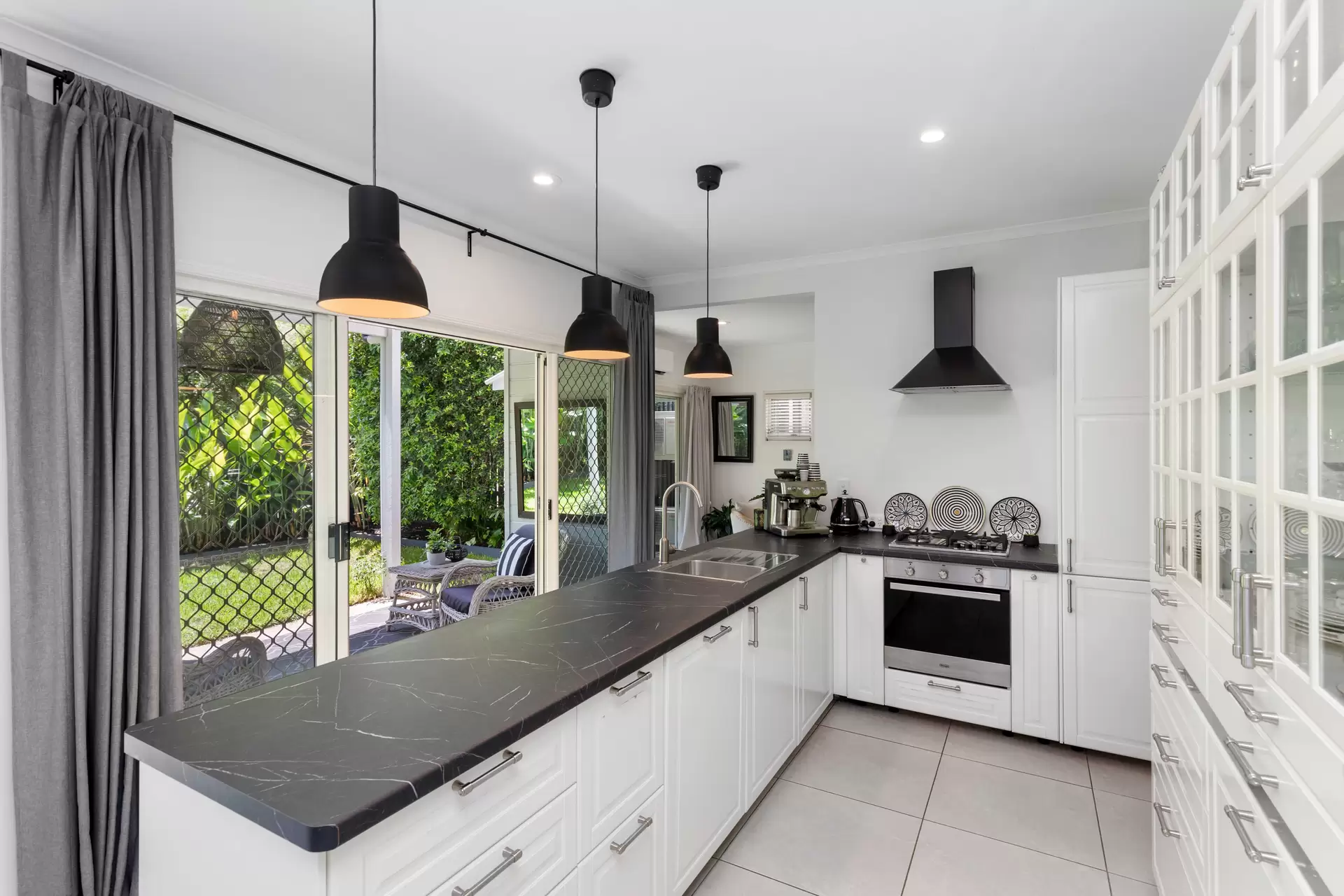 Photo #4: 3/7 Lipton Street, Sunrise Beach - Sold by Ray White Noosa