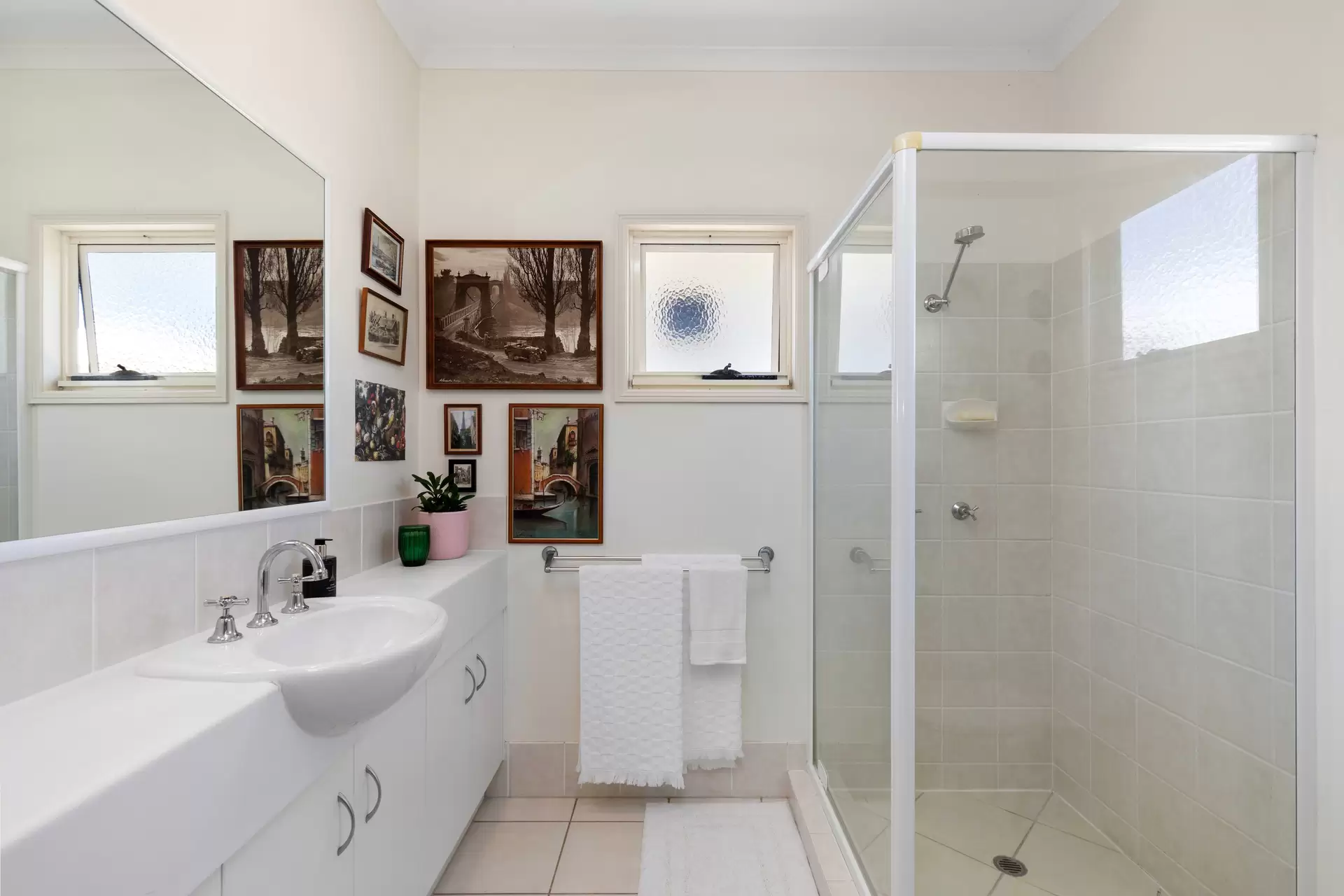Photo #14: 3/7 Lipton Street, Sunrise Beach - Sold by Ray White Noosa