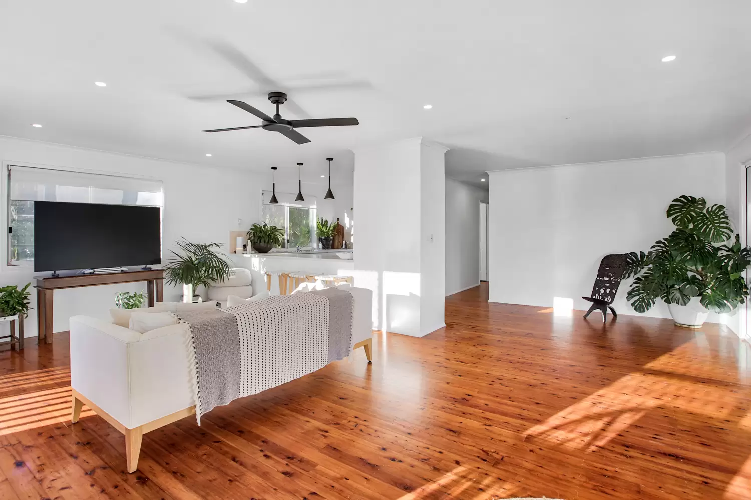 Photo #7: 278 David Low Way, Peregian Beach - Sold by Ray White Noosa