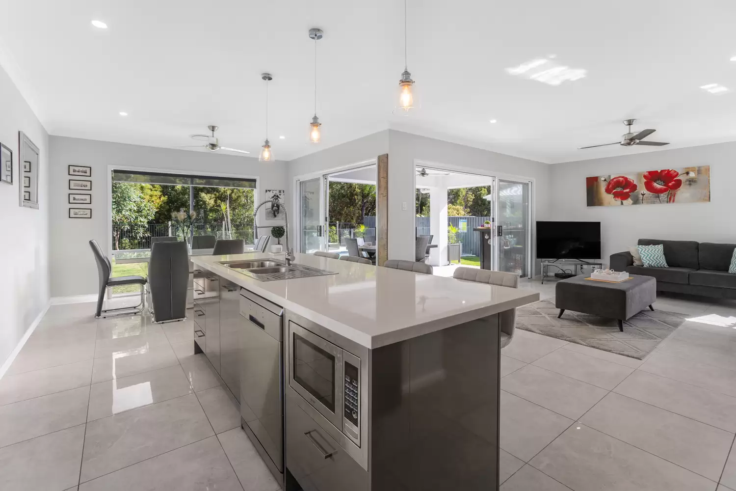 Photo #6: 138 Balgownie Drive, Peregian Springs - Sold by Ray White Noosa