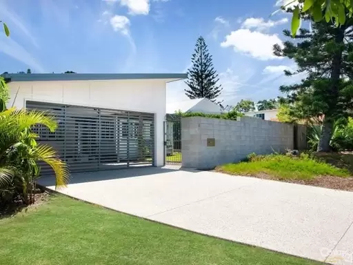 25 Pacific Avenue, Sunshine Beach Sold by Ray White Noosa - image 4