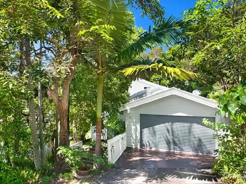Photo #13: 24 Seaview Terrace, Sunshine Beach - Sold by Ray White Noosa