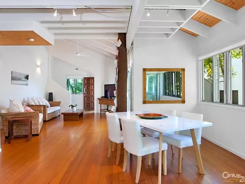 Photo #4: 24 Seaview Terrace, Sunshine Beach - Sold by Ray White Noosa