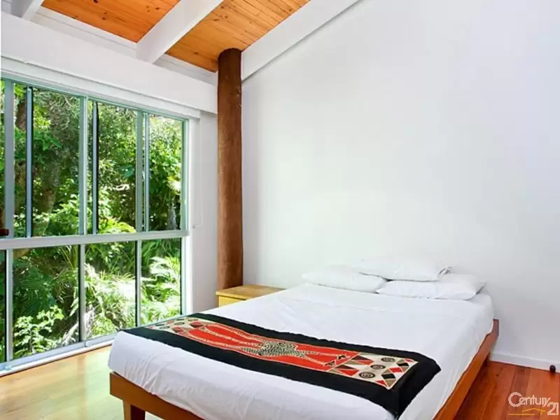 Photo #10: 24 Seaview Terrace, Sunshine Beach - Sold by Ray White Noosa