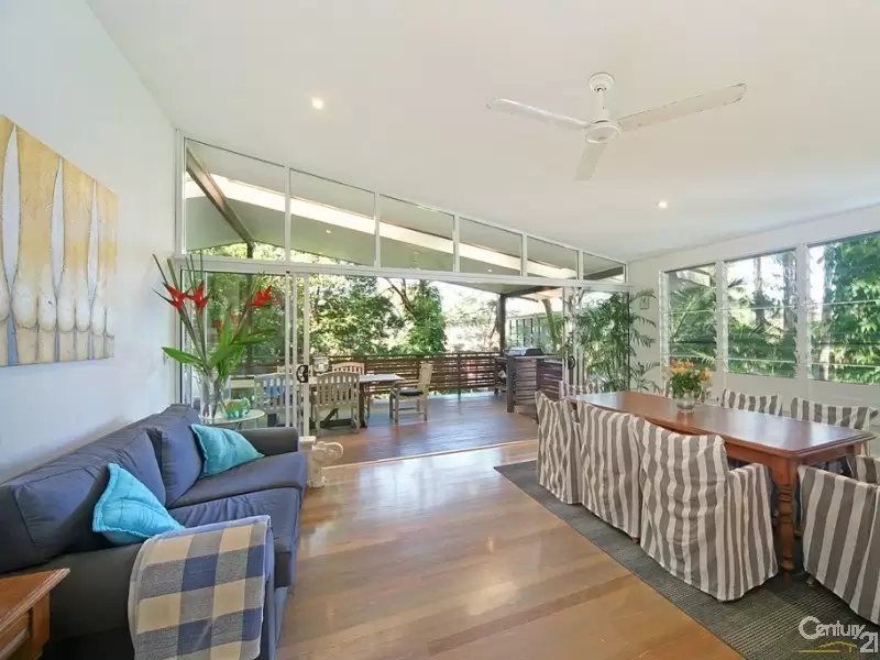 Photo #8: 14 Depper Street, Sunshine Beach - Sold by Ray White Noosa