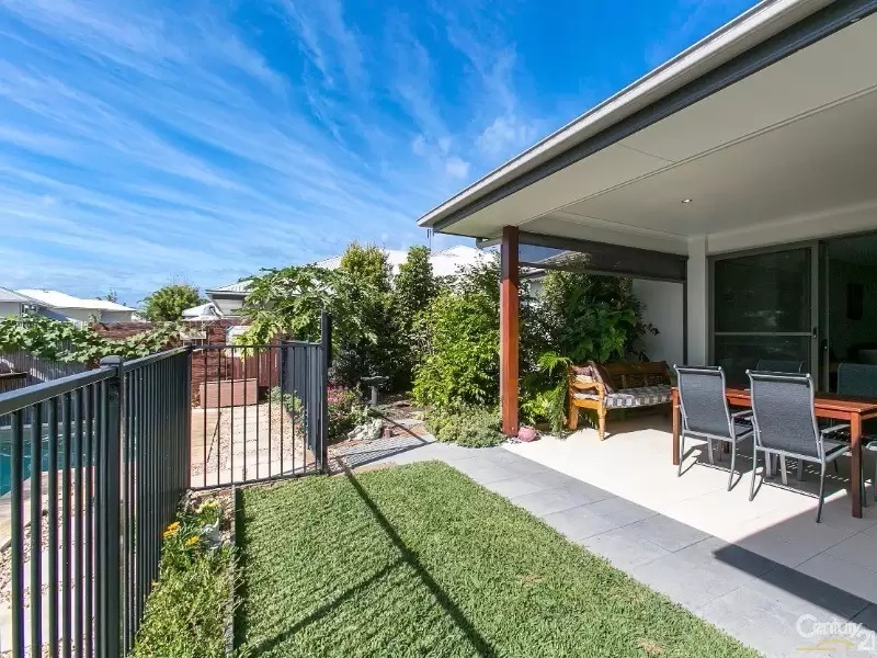 Photo #8: 5 Montreal Drive, Peregian Springs - Sold by Ray White Noosa