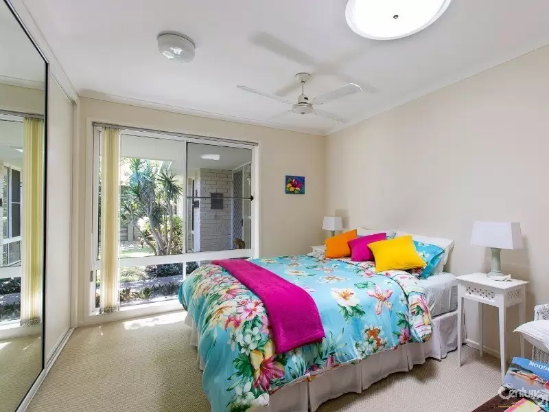 Photo #10: 12 Daybreak Court, Castaways Beach - Sold by Ray White Noosa