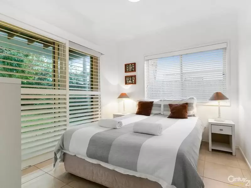 Photo #9: 31 Ferguson Street, Sunshine Beach - Sold by Ray White Noosa
