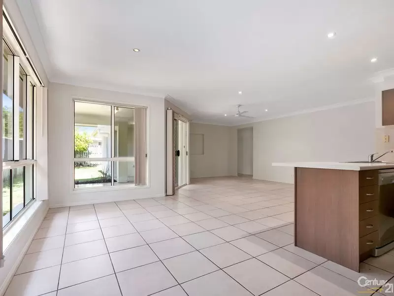 Photo #6: 9  Thomson Place, Peregian Springs - Sold by Ray White Noosa