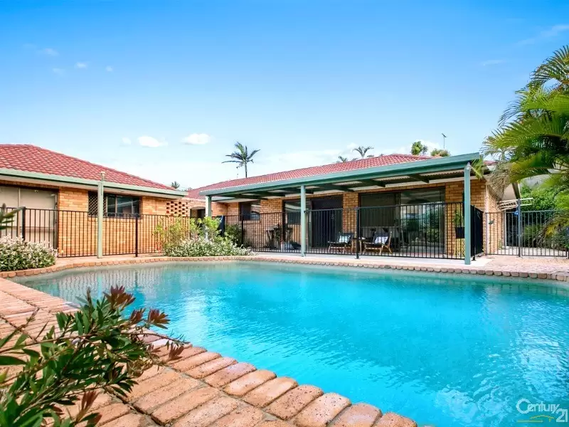 Photo #11: 56 Peregian Esplanade, Peregian Beach - Sold by Ray White Noosa