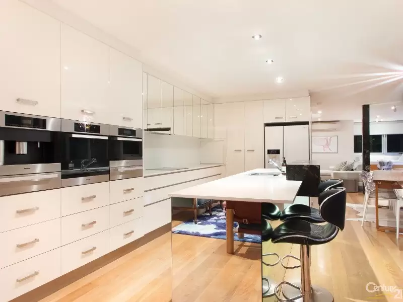 Photo #5: 5 Bryan Street, Sunshine Beach - Sold by Ray White Noosa