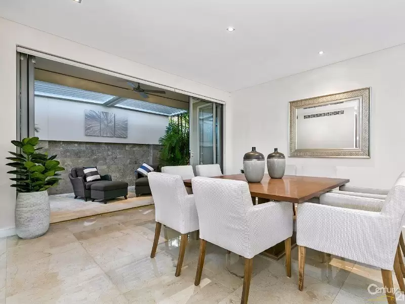 Photo #19: 24 Mossman Court, Noosa Heads - Sold by Ray White Noosa