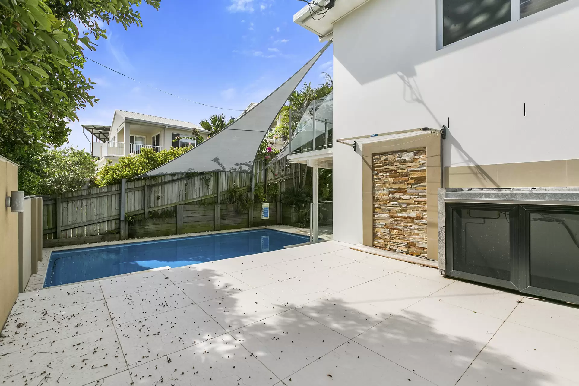 Photo #16: 1/6 Sobraon Street, Sunrise Beach - Sold by Ray White Noosa
