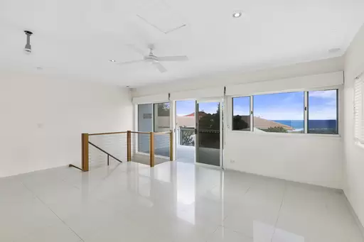 1/6 Sobraon Street, Sunrise Beach Sold by Ray White Noosa - image 5
