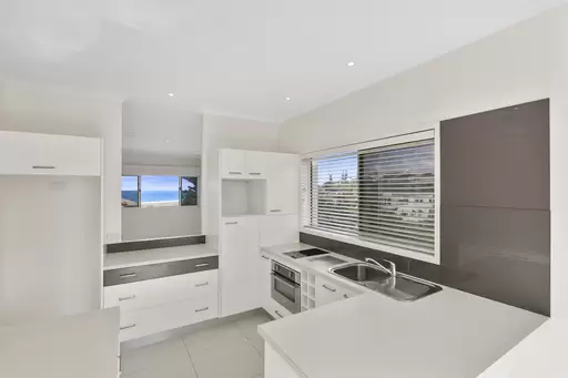 1/6 Sobraon Street, Sunrise Beach Sold by Ray White Noosa - image 6