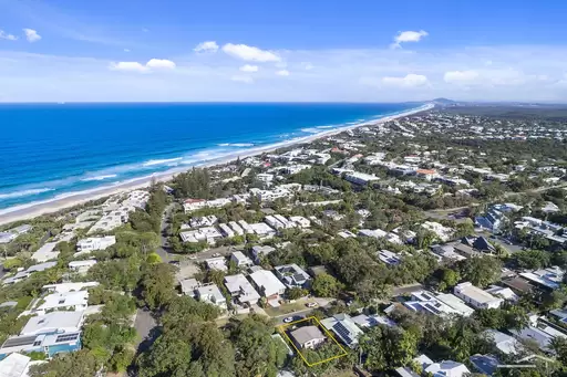 21 Depper Street, Sunshine Beach Sold by Ray White Noosa - image 2