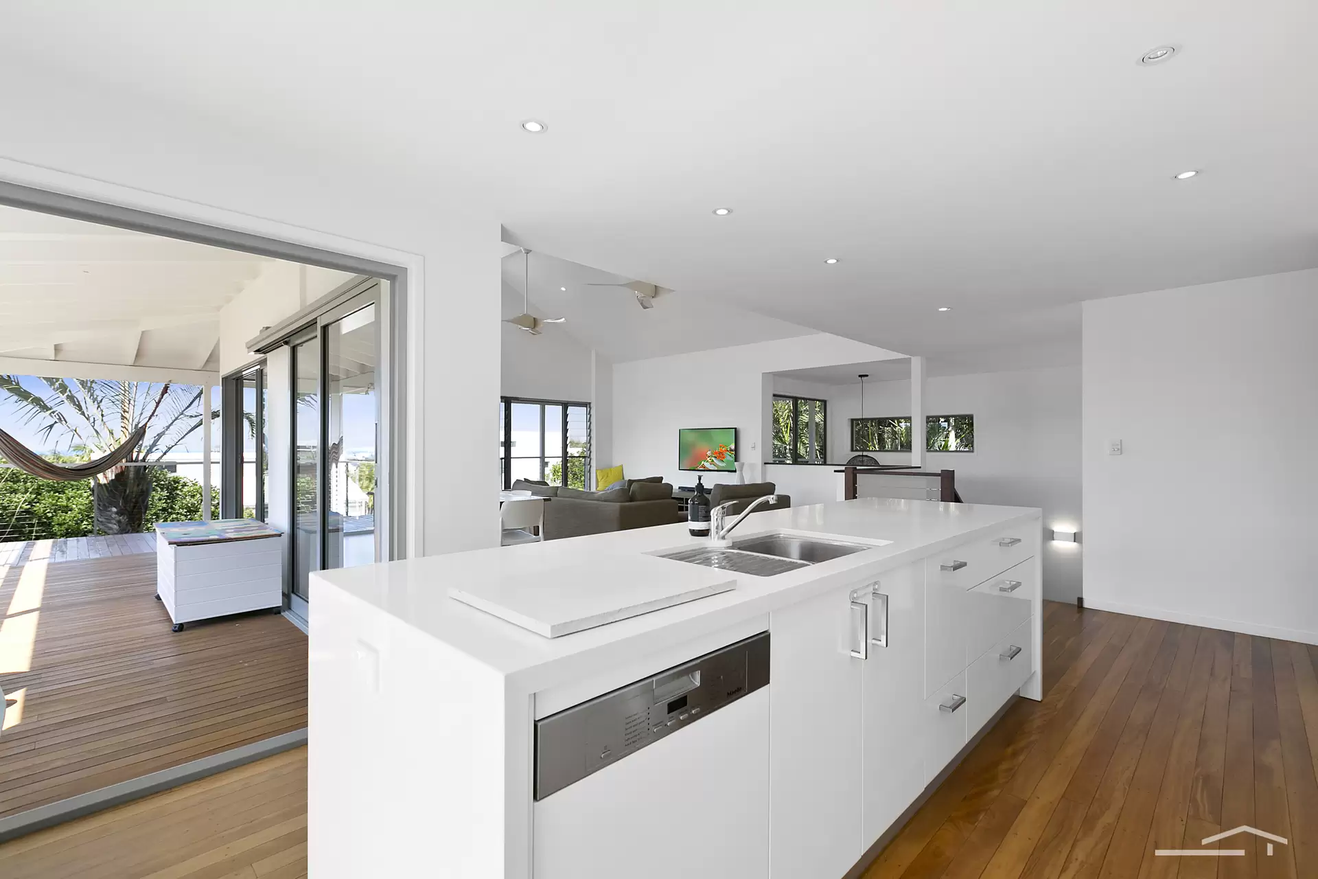 Photo #5: 31 Woodlark Rise, Sunrise Beach - Sold by Ray White Noosa