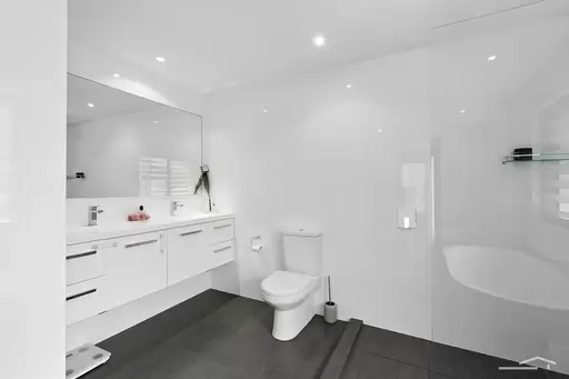 31 Woodlark Rise, Sunrise Beach Sold by Ray White Noosa - image 13