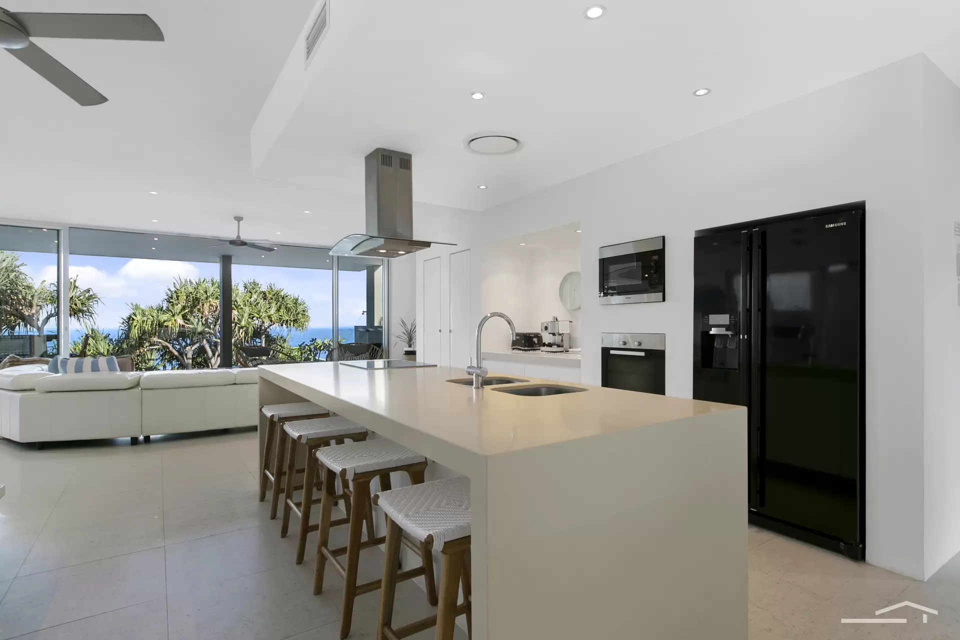Photo #10: 67 Seaview Terrace, Sunshine Beach - Sold by Ray White Noosa