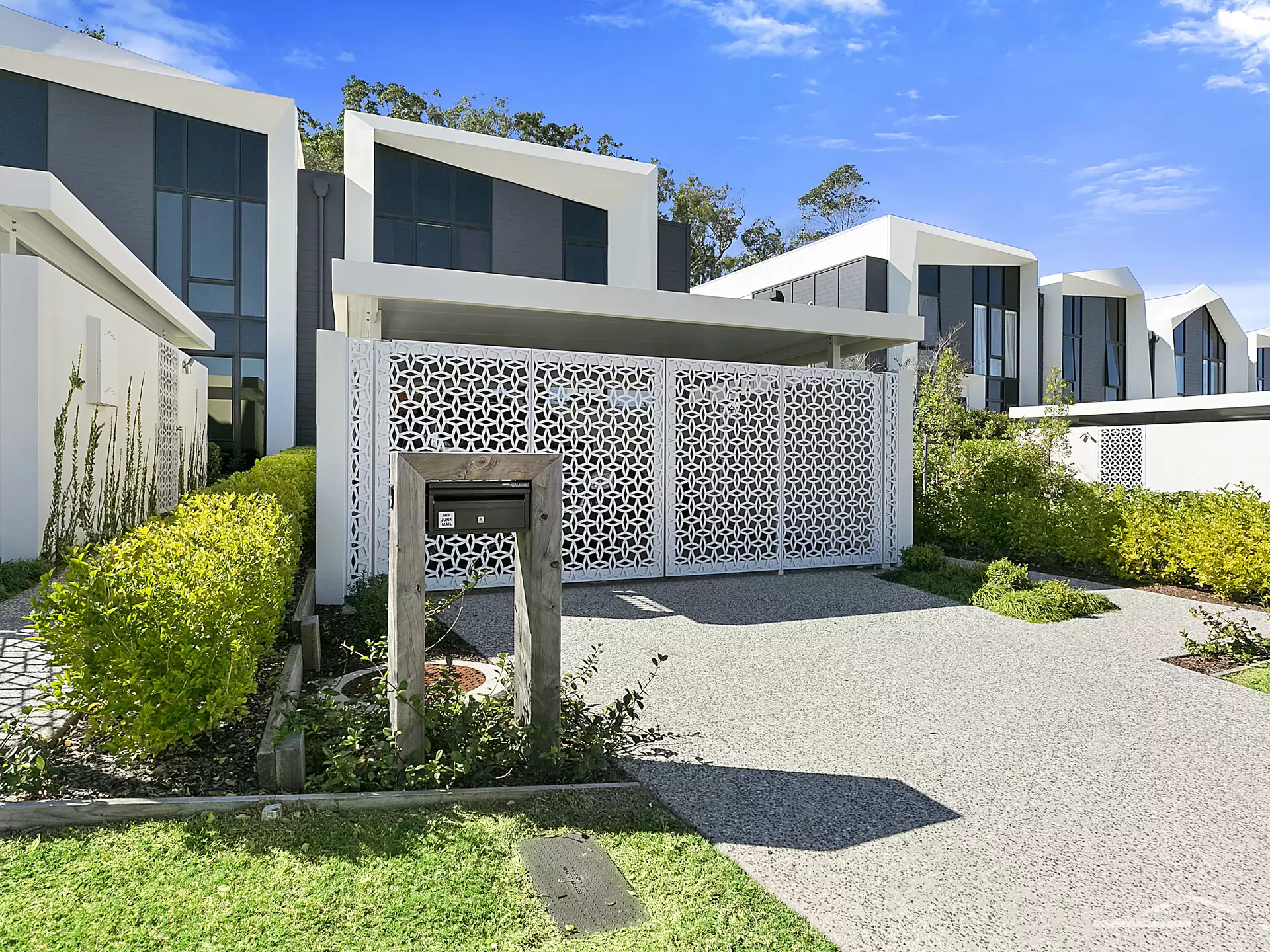 Photo #16: 9 Terraces Court, Peregian Springs - Sold by Ray White Noosa