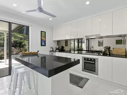 9 Terraces Court, Peregian Springs Sold by Ray White Noosa - image 2