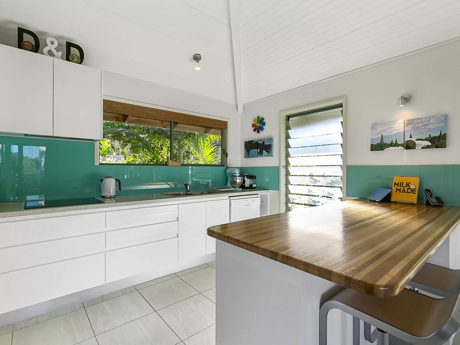 Photo #13: 11/390 David Low Way, Peregian Beach - Sold by Ray White Noosa