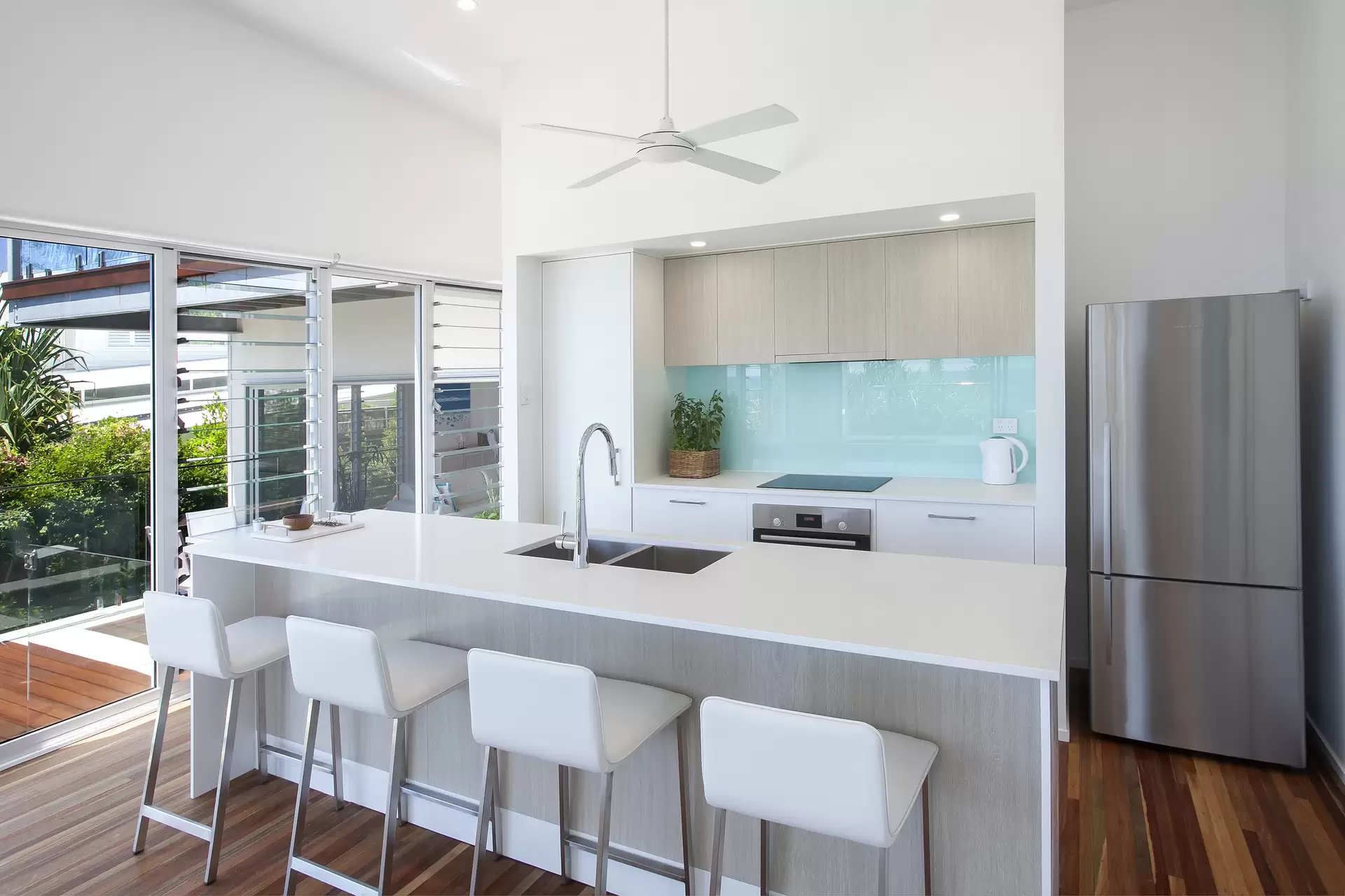 Photo #7: 1 Bowman Terrace, Sunshine Beach - Sold by Ray White Noosa