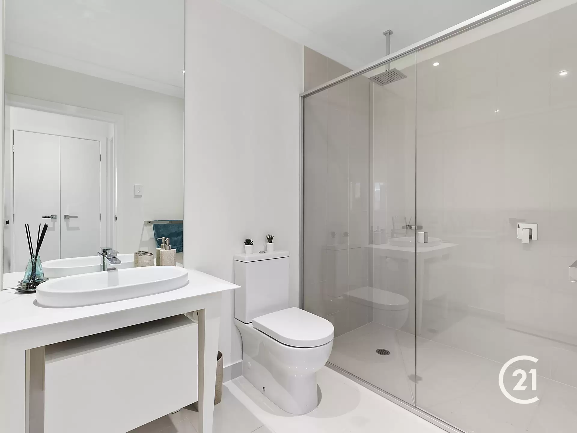 Photo #9: 1 Regency Court, Peregian Springs - Sold by Ray White Noosa