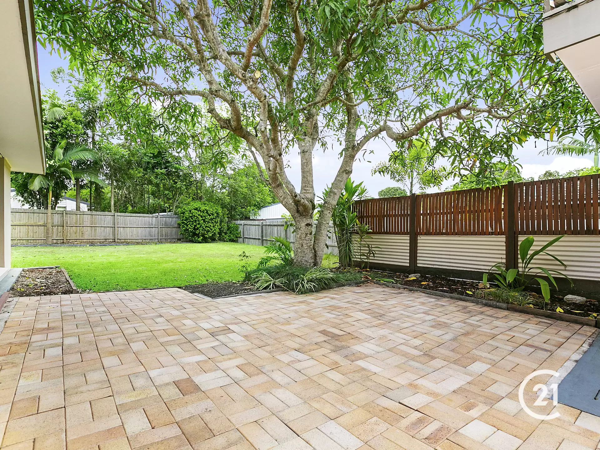 Photo #3: 4 Cambuca Court, Tewantin - Sold by Ray White Noosa