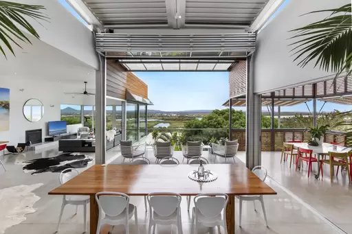 13 Allambi Terrace, Noosa Heads Sold by Ray White Noosa