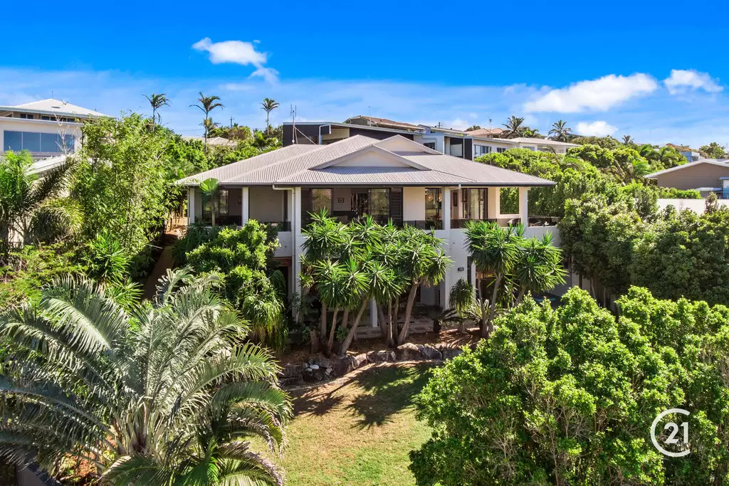 Photo #11: 10 Mariners Place, Sunrise Beach - Sold by Ray White Noosa