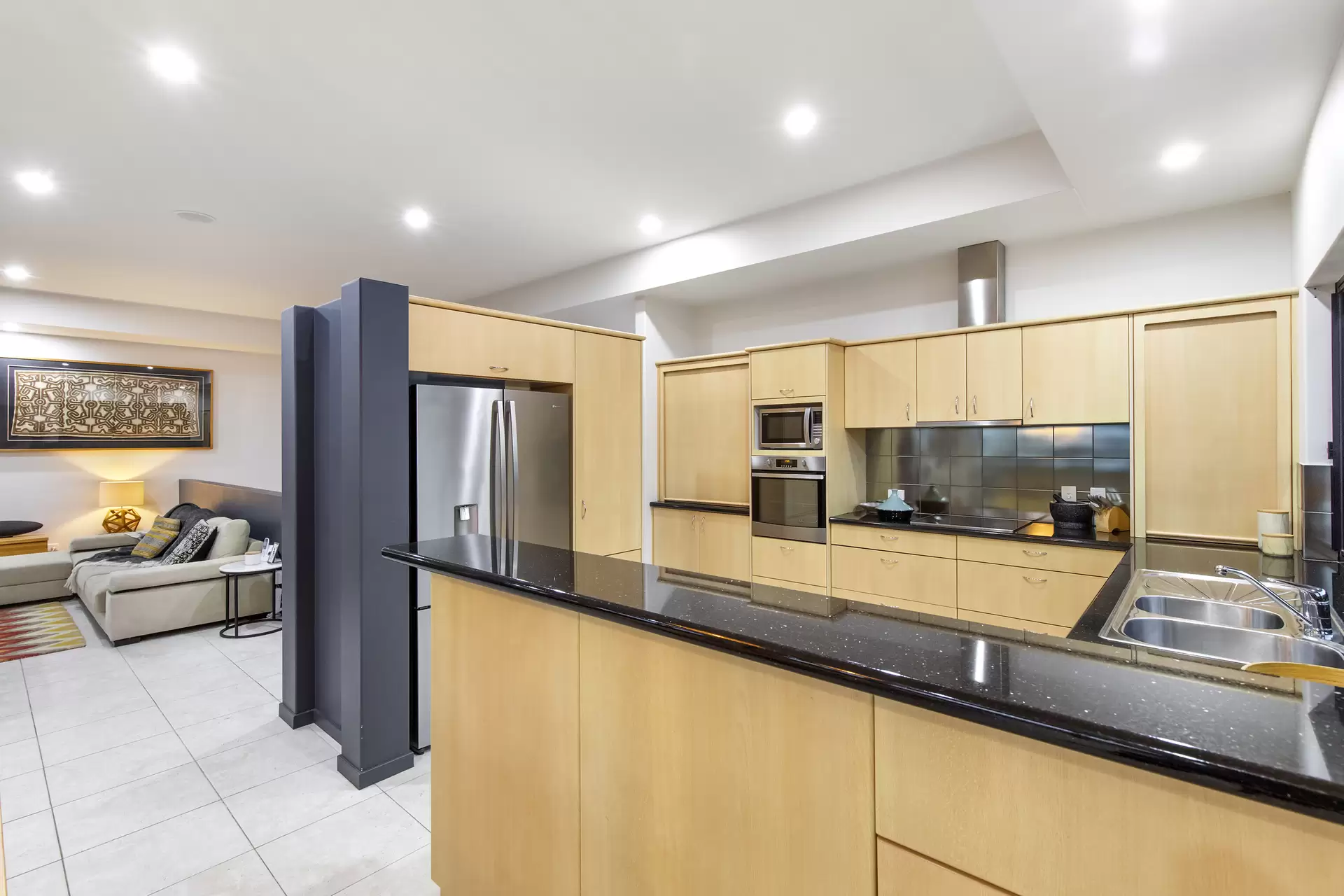 Photo #8: 10 Mariners Place, Sunrise Beach - Sold by Ray White Noosa