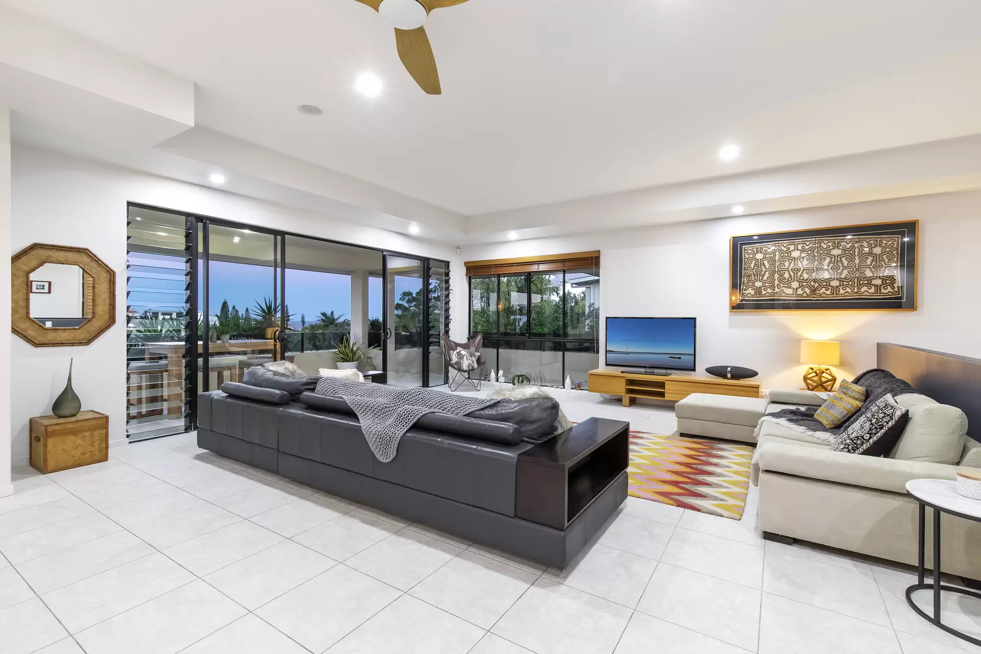 Photo #4: 10 Mariners Place, Sunrise Beach - Sold by Ray White Noosa