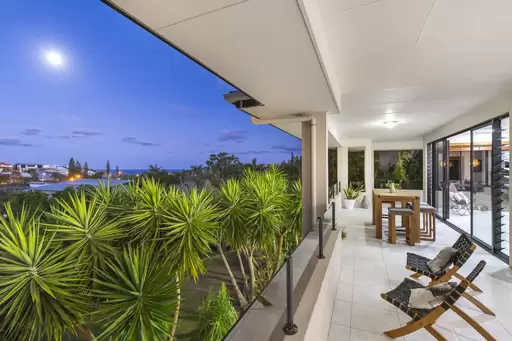 10 Mariners Place, Sunrise Beach Sold by Ray White Noosa - image 1