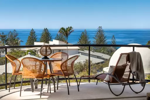 2/33 Duke Street, Sunshine Beach Sold by Ray White Noosa - image 1
