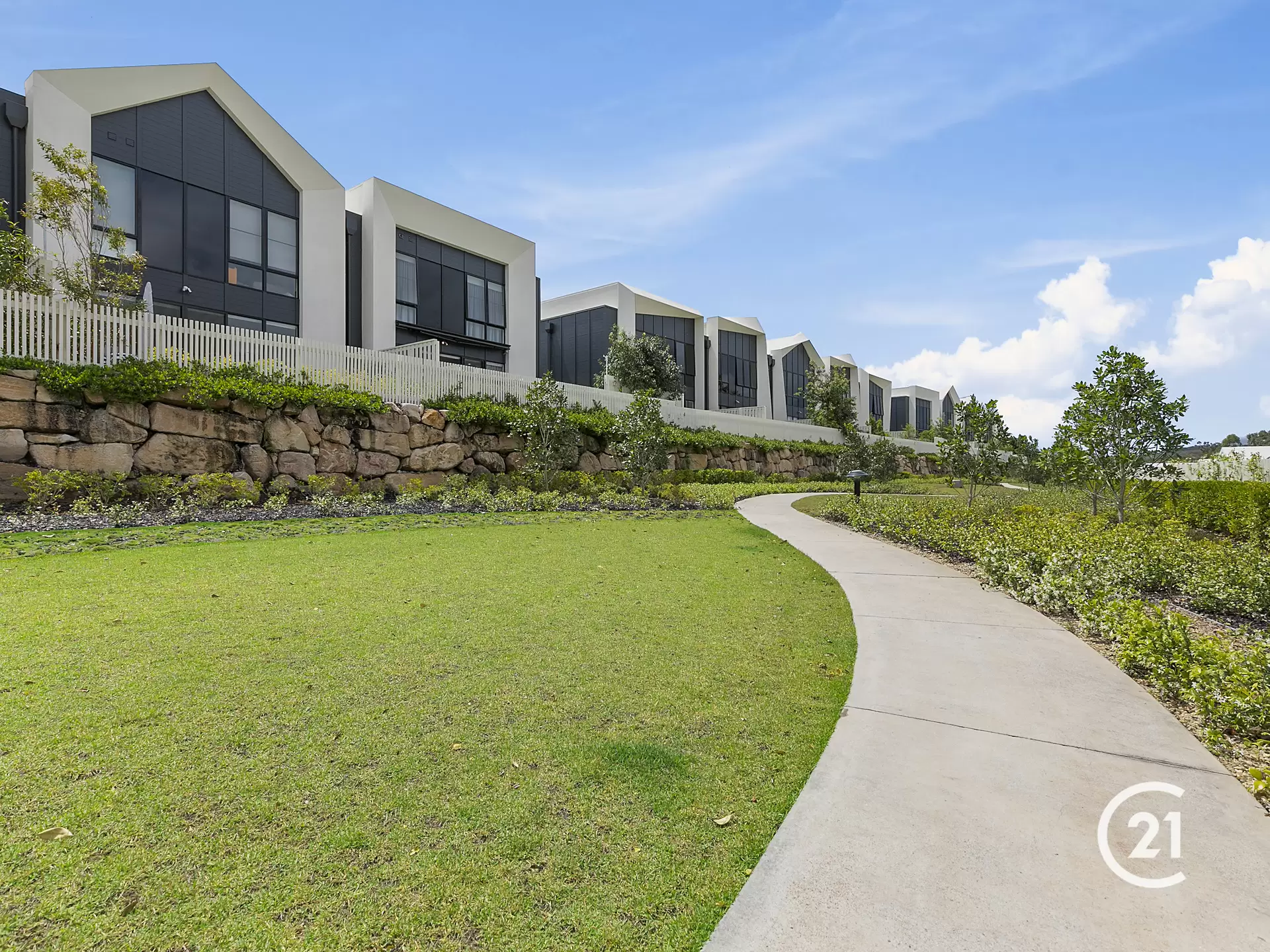 Photo #6: 19 Regency Court, Peregian Springs - Sold by Ray White Noosa