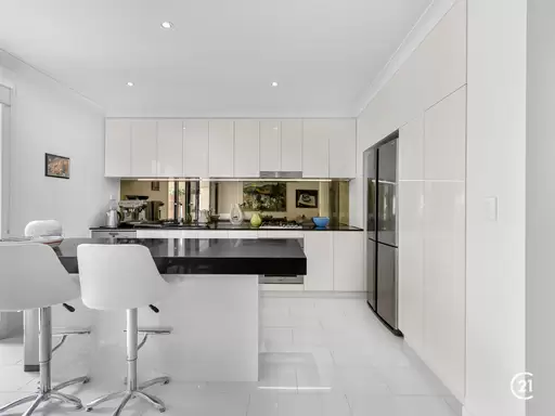 29 Terraces Court, Peregian Springs Sold by Ray White Noosa - image 4