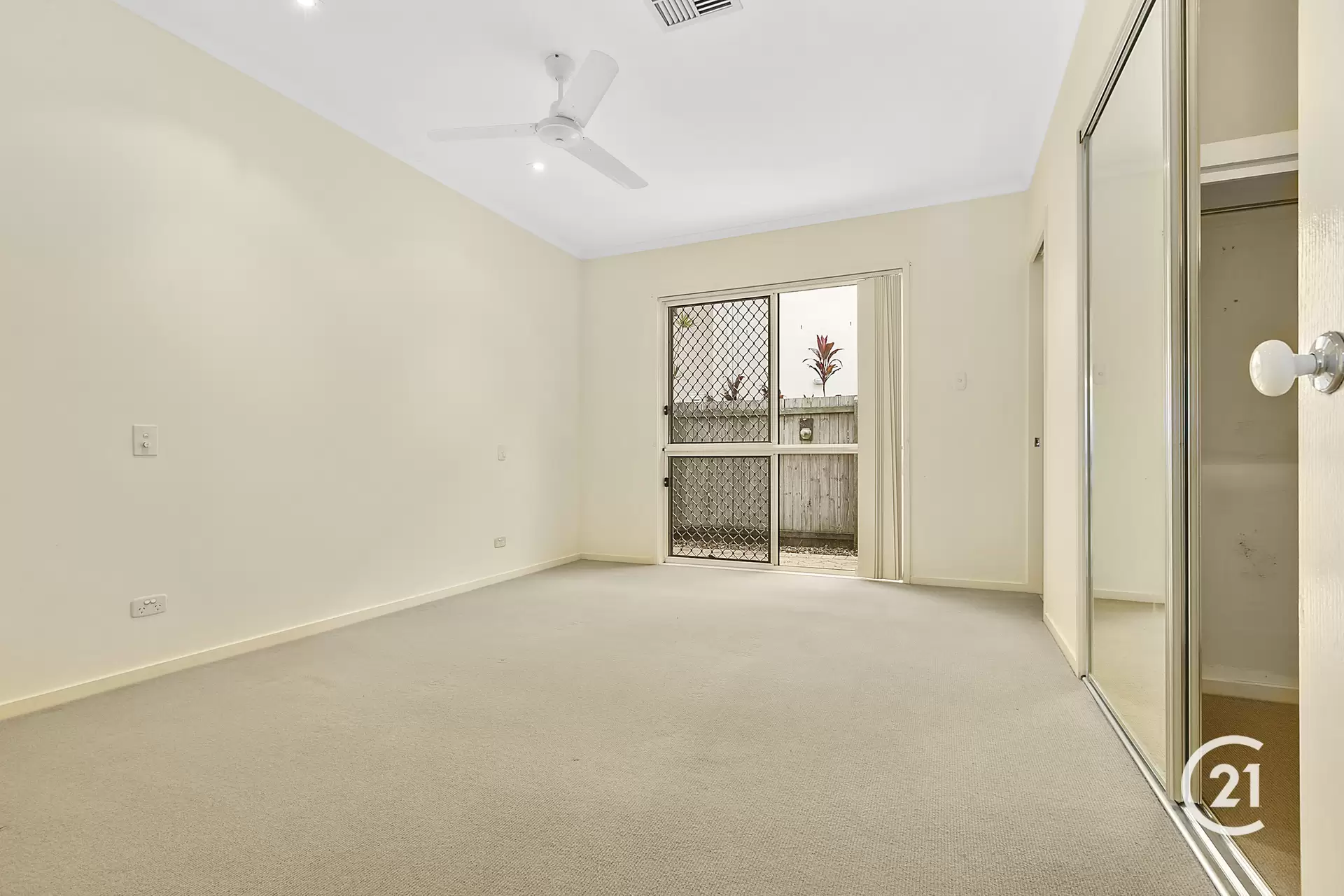 Photo #11: 15 Fairway Parade, Peregian Springs - Sold by Ray White Noosa