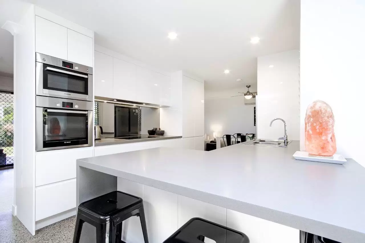 Photo #8: 18 Moonbeam Crescent, Castaways Beach - Sold by Ray White Noosa
