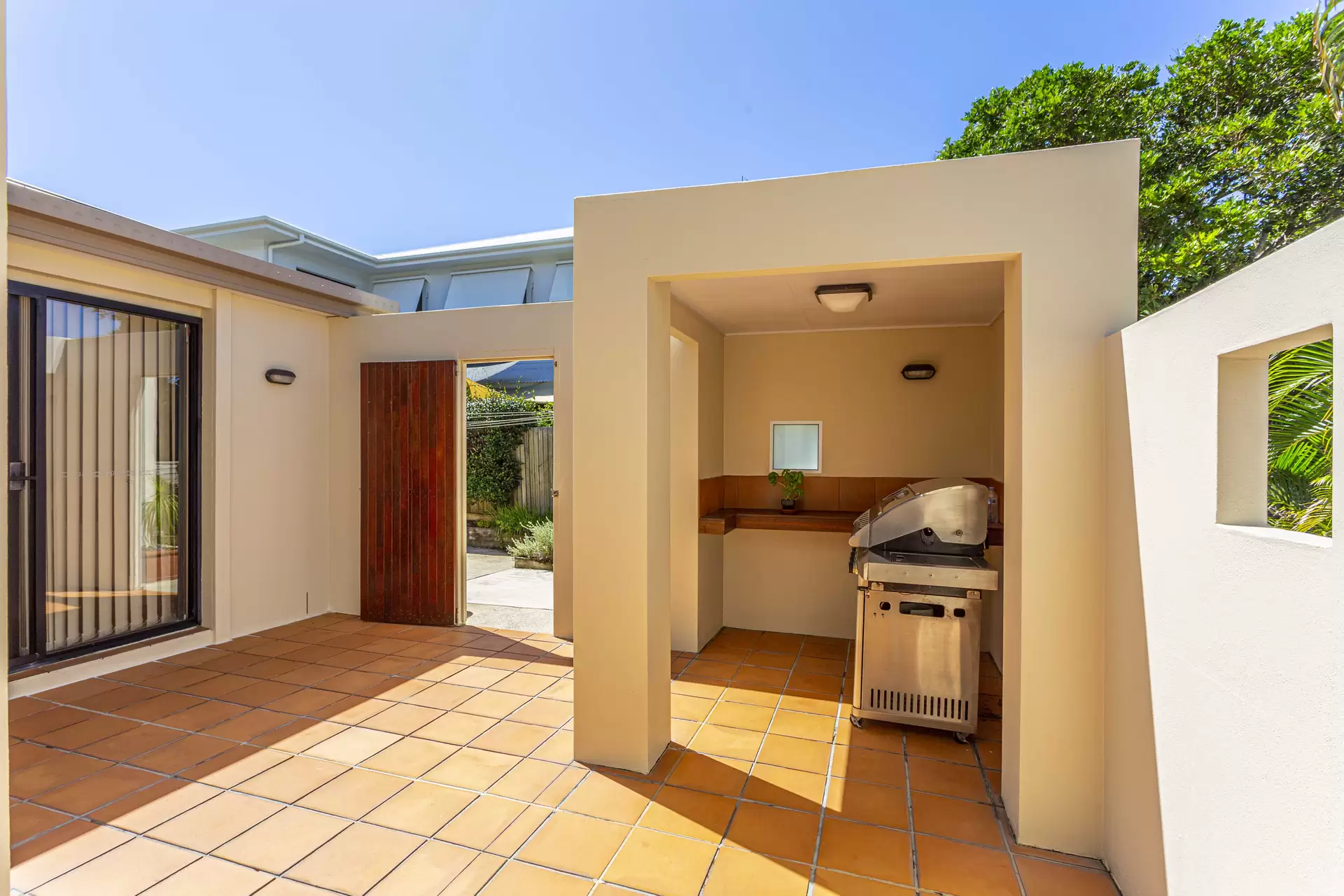 Photo #6: 15 Seafarer Court, Castaways Beach - Sold by Ray White Noosa