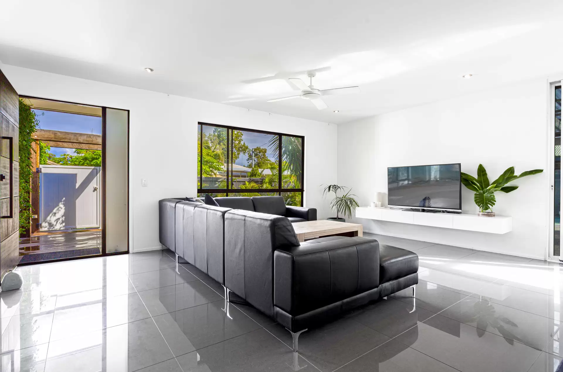 Photo #6: 10 Wylah Street, Noosaville - Sold by Ray White Noosa