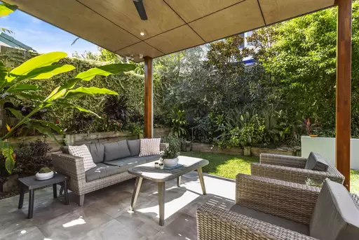 2/6 Second Avenue, Coolum Beach Sold by Ray White Noosa - image 8