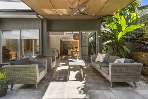2/6 Second Avenue, Coolum Beach Sold by Ray White Noosa - image 5