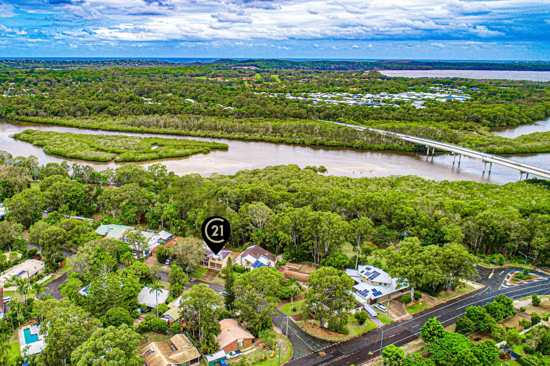 Photo #1: 7 Creek Road, Noosaville - Sold by Ray White Noosa