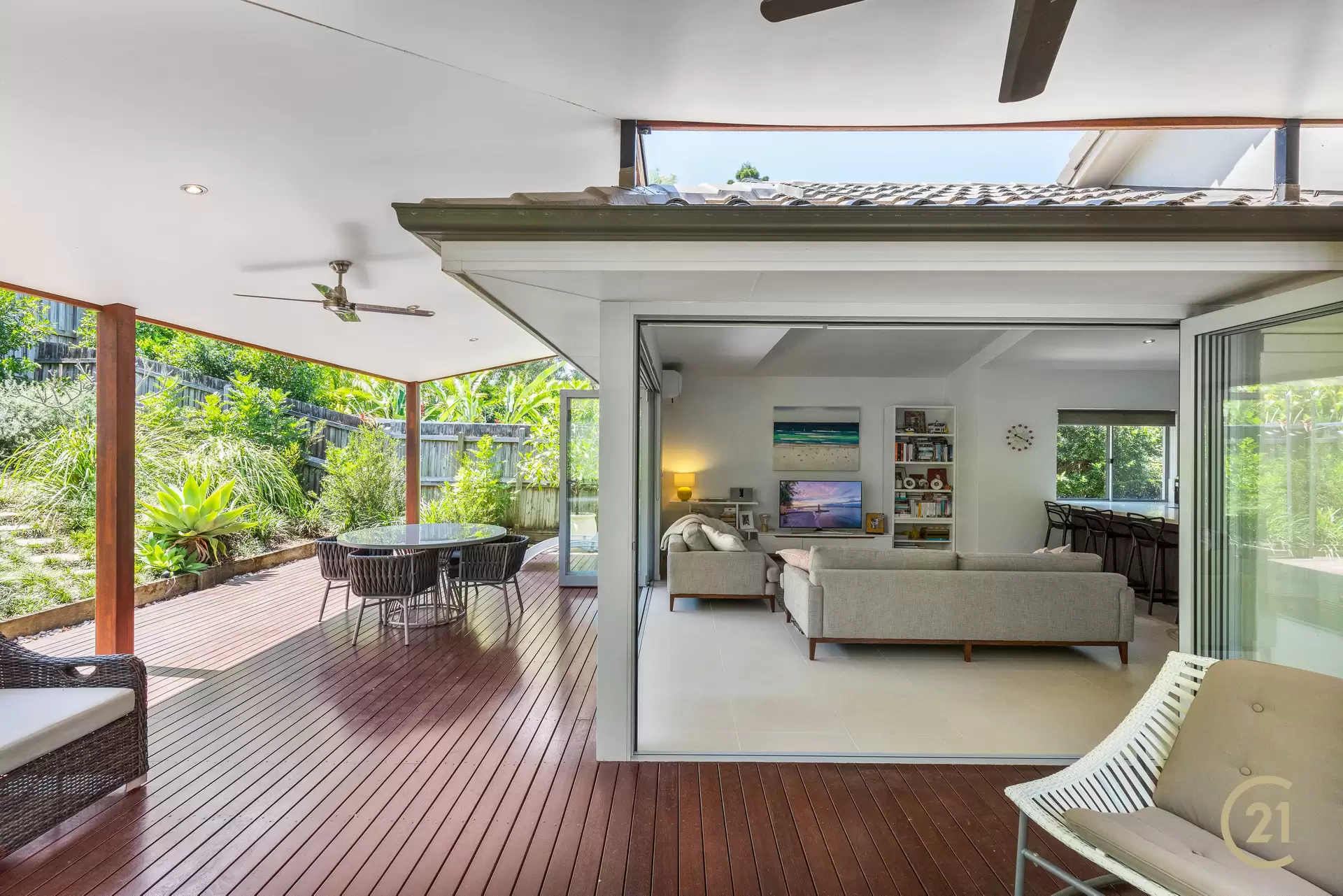 Photo #4: 1/17 Sarena Court, Sunshine Beach - Sold by Ray White Noosa