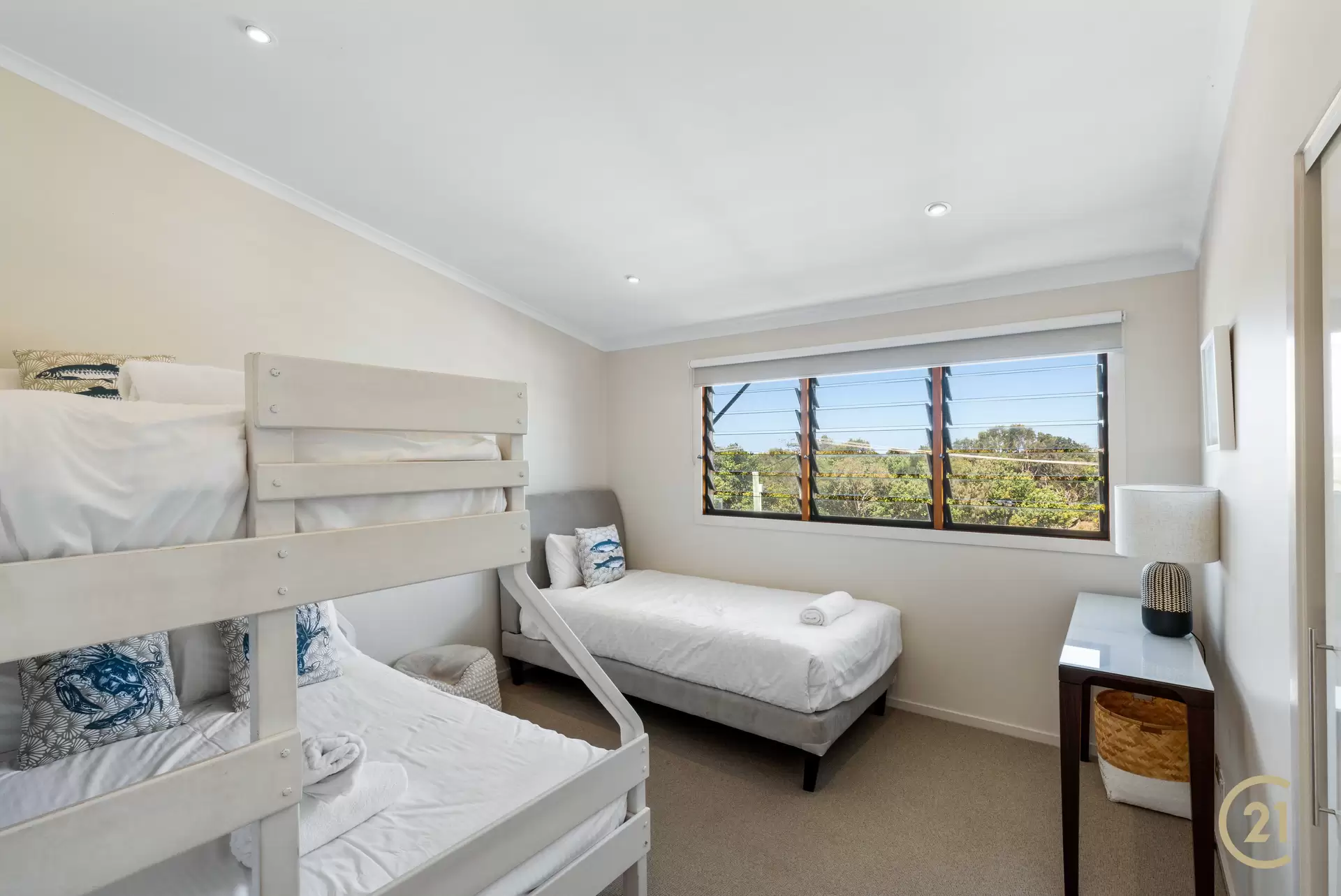 Photo #7: 2/20 Kingfisher Drive, Peregian Beach - Sold by Ray White Noosa