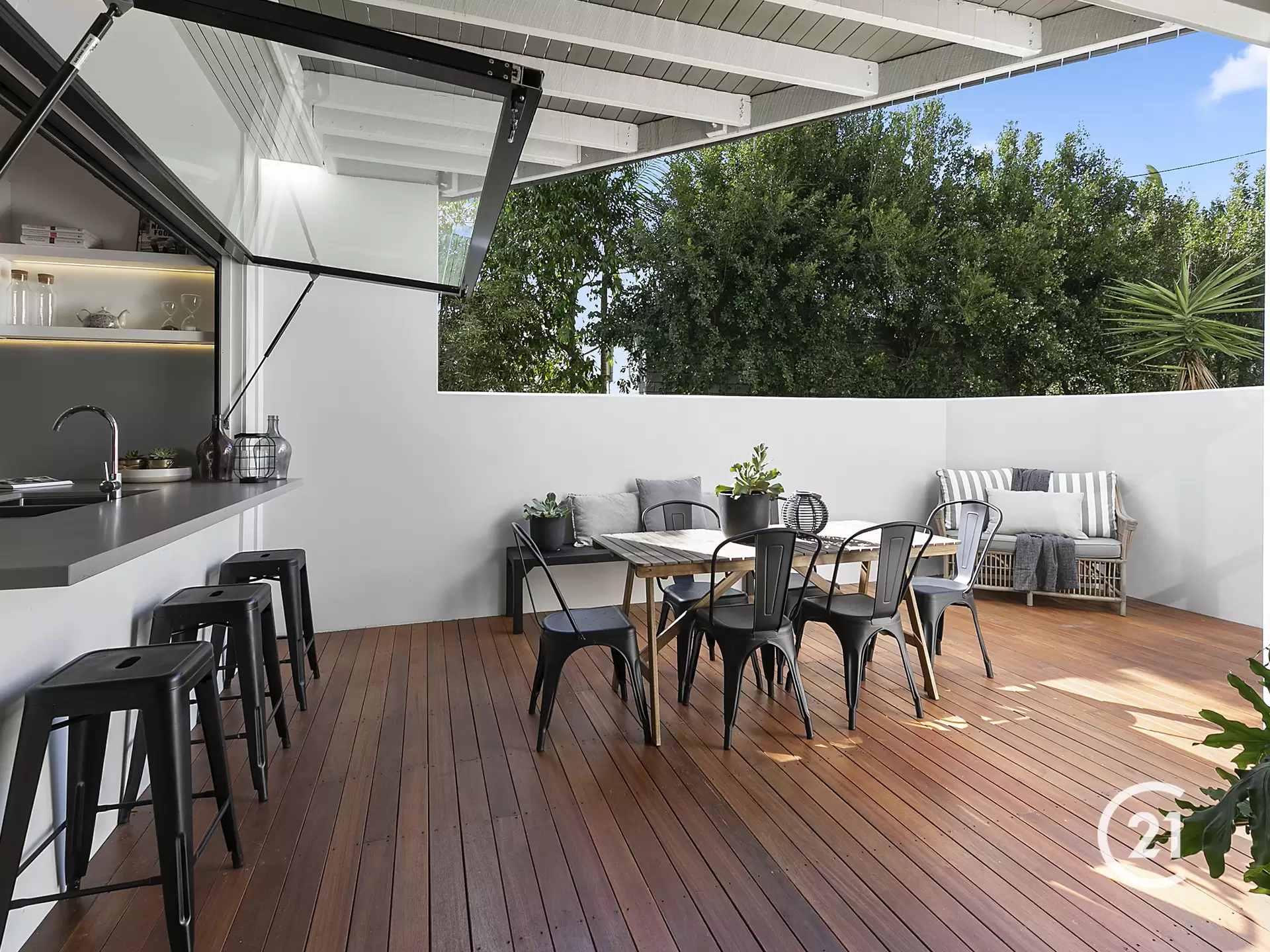 Photo #1: 1/21 Pacific Avenue, Sunshine Beach - Sold by Ray White Noosa